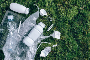 Food containers made from biodegradable plastics.